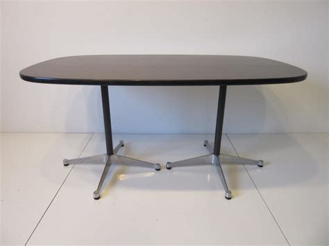 Eames Aluminum Group Dining Table For Herman Miller For Sale At 1stdibs Eames Aluminum Group