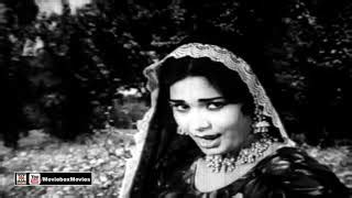 Husan Mukhray Ton La Ke Naqab Aa Gaya Noor Jehan Sings For Nadra