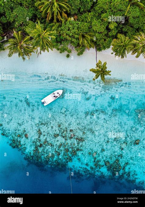 Maldives Kolhumadulu Atoll Aerial View Of Motorboat Floating In