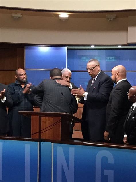 Birmingham mayor, councilman embrace after City Hall fight - al.com