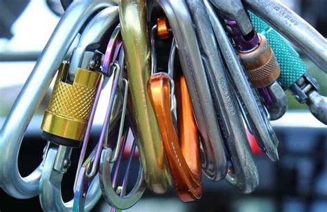 What's the Difference Between a Carabiner and a Snap Hook? - Survival Freedom