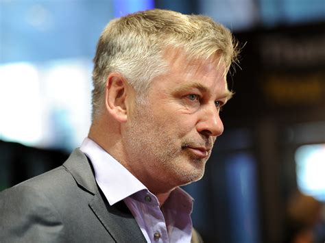 Алек Болдуин ще стане баща за шести път на 61