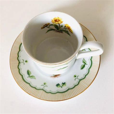 Contemporary Georges Briard Corn Marigold Tea Cup Saucer Set