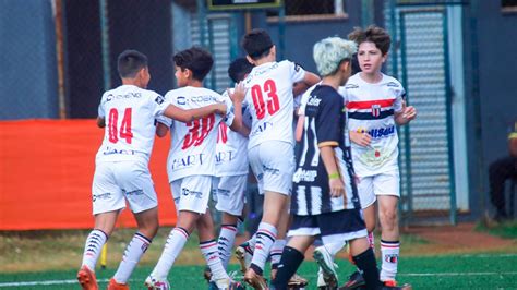 Sub Do Botafogo Goleia No Cl Ssico Come Fogo E Dispara Na Lideran A