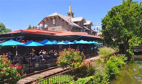 Lambertville Station: American Cuisine | Lambertville Restaurant Guide