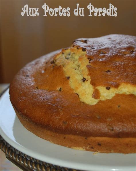 Gâteau à la crème fraîche et aux pépites de chocolat rapide et facile