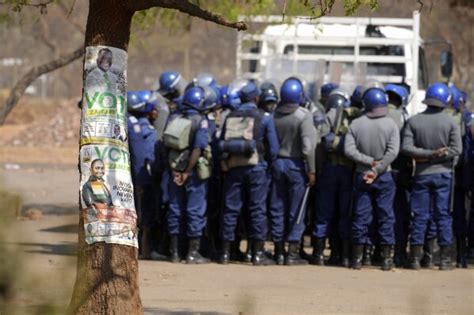 Zimbabweans Anxiously Wait For Election Results As African Observer