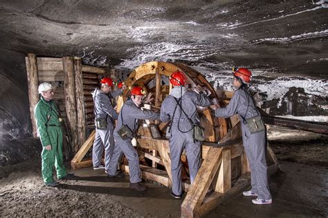 Trasa G Rnicza W Kopalni Soli Wieliczka Znowu Jest Dost Pna