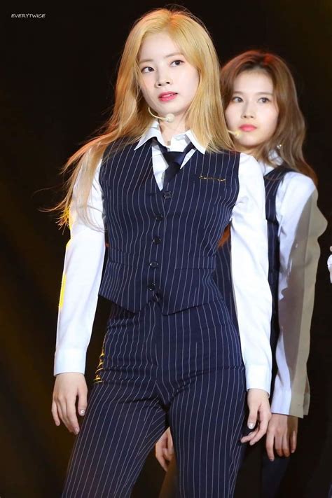 10 Times Twices Dahyun Radiated Hot Ceo Vibes In Suits Koreaboo