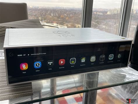 Hifi Rose Rs 150b Reference Network Streamer Photo 4218243 Canuck