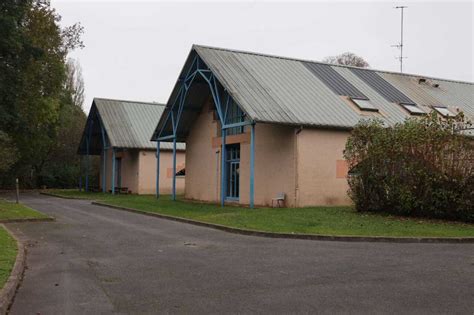 Fusion De Deux Coles Dans Un Village Du Val D Oise Les Oppositions