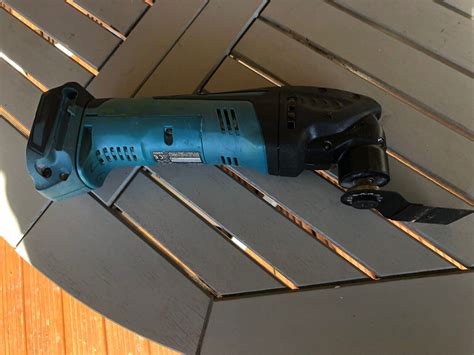 Makita Dtm Z V Li Ion Cordless Multi Tool Naked Body Only Ebay