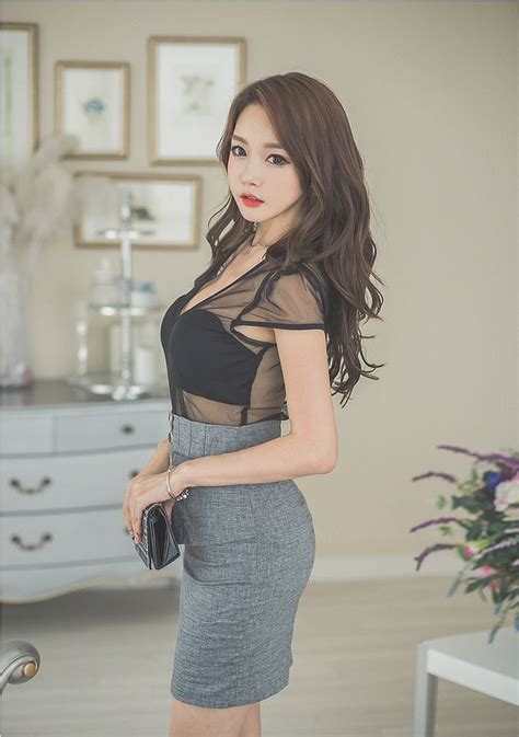 Yoon Ae Ji에 있는 Kyousuke님의 핀 모델 연예인