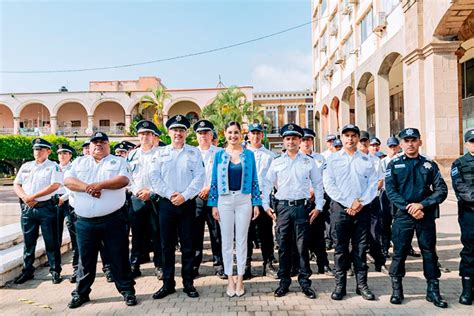 Periódico Express de Nayarit HA REALIZADO GOBIERNO DE TEPIC MÁS DE