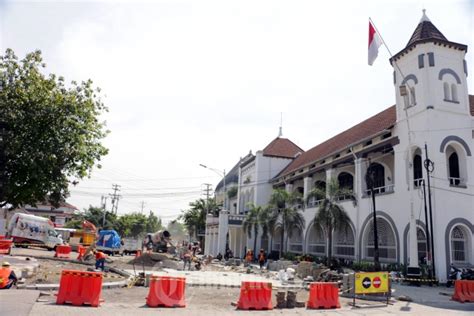 Pengerjaan Jalan Empu Tantular Kawasan Kota Lama Semarang Foto 1