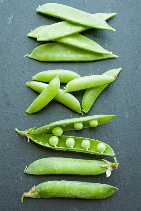 Simple Way To Snow Peas Snap Peas