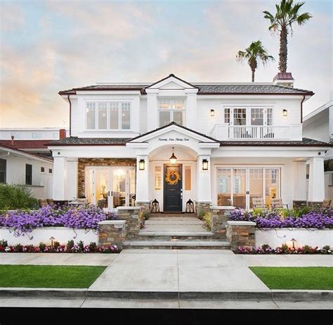 Dunn Edwards Whisper White House Exterior House Designs Exterior