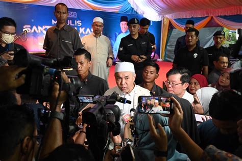 Stoking Tertera Kalimah Allah Ahmad Zahid Minta Semua Pihak Patuhi