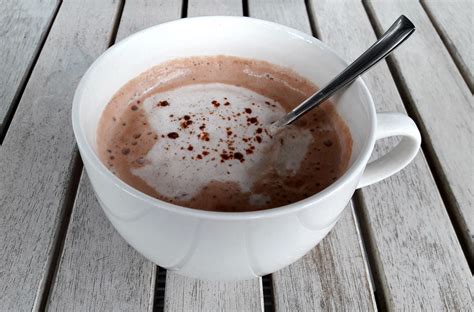 Recept Voor Spicy Warme Chocolademelk Kokosmakronen Holibody Hilversum