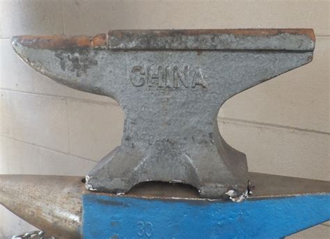 Choosing Your First Anvil for Blacksmithing - FeltMagnet