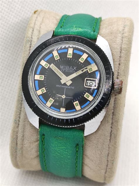 Vintage Diver Watch Mens 17 Rubis Antimagnetic Vintage Wibax Etsy