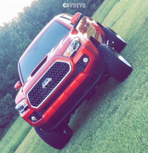 2019 Toyota Tacoma With 22x12 44 Hardcore Offroad Hc11 And 33 12 5R22