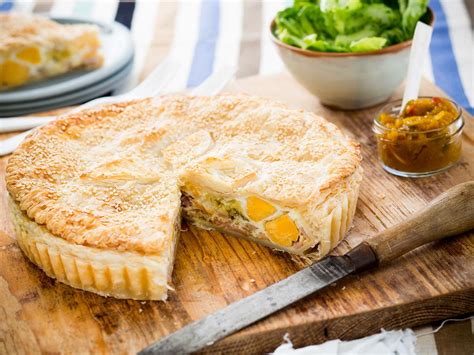 Cheesy Bacon And Egg Pie Recipe Viva