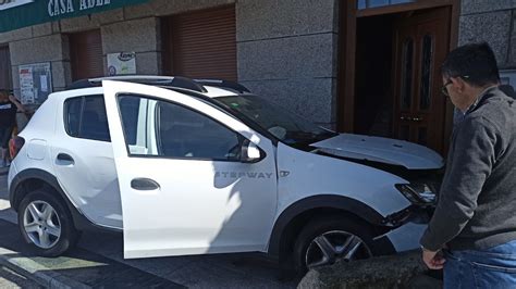 Un Vecino De Portonovo Choca Contra Una Casa En Nantes Al Perder El