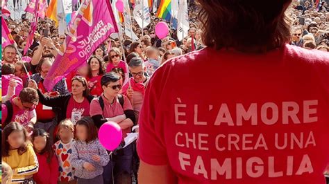 Onlyfans Creator Etero Che Fanno Contenuti Gay