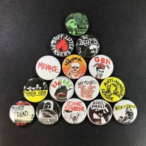 Classic Street Punk 1 Pin Set 15 Buttons Chaos UK SUBS G B H