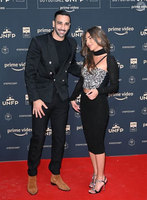 Photo Adil Rami Et Sa Compagne L Na Guillou Photocall De La