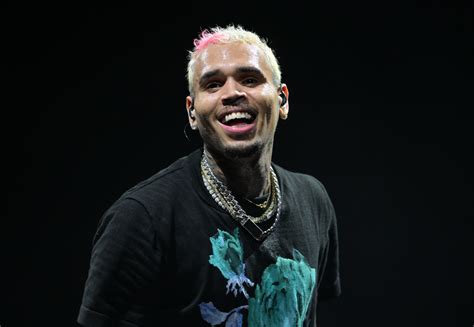 Viral Chris Brown Moment Has The Internet Divided Parade