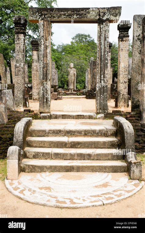 Ruins Of Atadage Temple In Dalada Maluva Quadrangle Polonnaruwa Sri