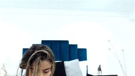 Curvy Brunette Naughty Sexual Energy Live