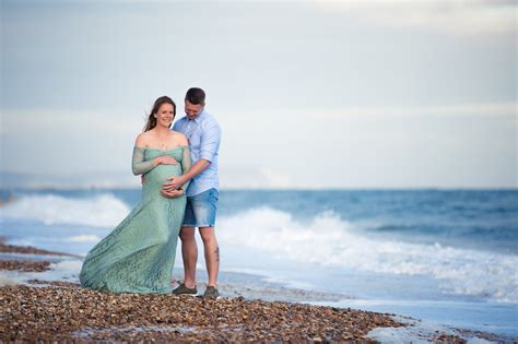 Pregnancy Photo Ideas Beach