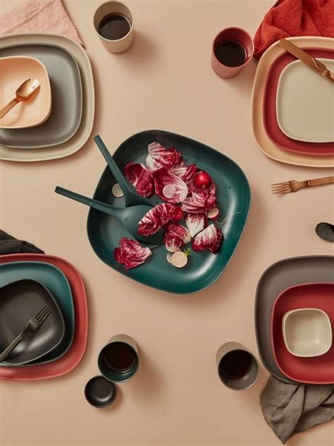 12 Best Sustainable Dinnerware Brands 2024