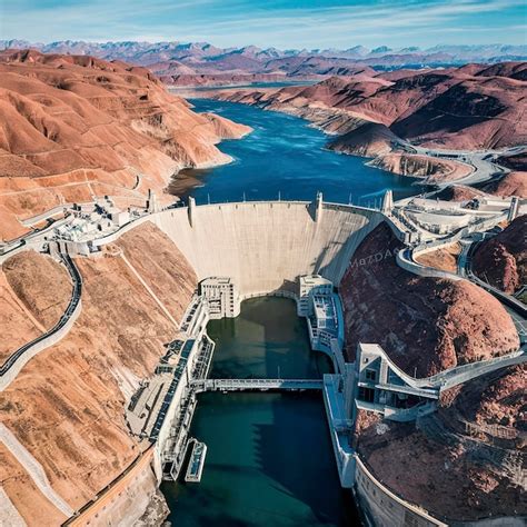 Premium Photo At Hoover Dam Nevada Arizona State Line