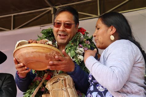 Inauguración en Totora departamento de Cochabamba de una Planta de