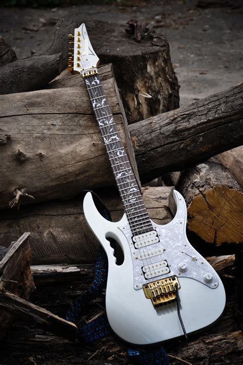ibanez jem  koryantre  deviantart