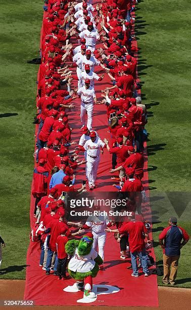 52 Red Phillie Phanatic Stock Photos High Res Pictures And Images