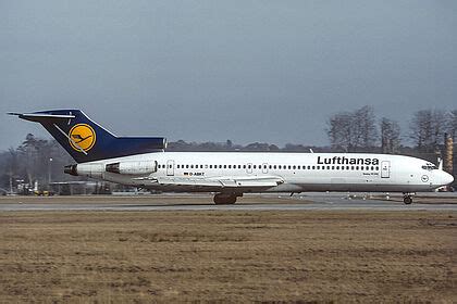 Lufthansa Boeing 727-200 | Latest Photos | Planespotters.net