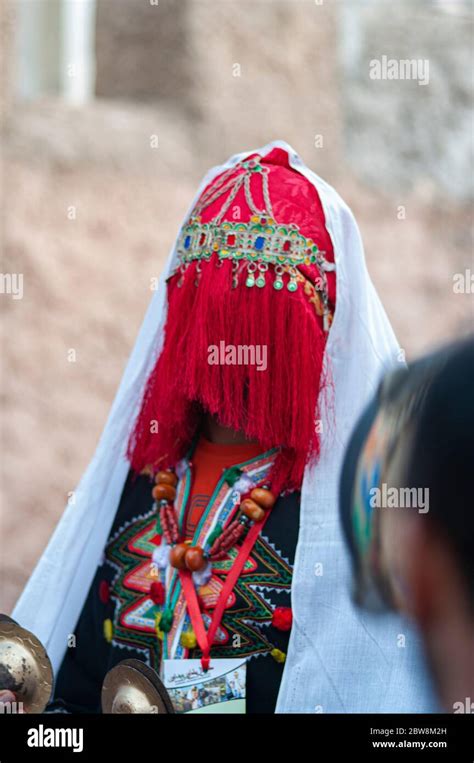 Morocco Dance Amazigh Hi Res Stock Photography And Images Alamy