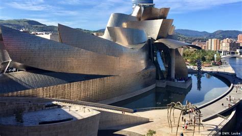 Highlights Of The Guggenheim Museum Bilbao Dw