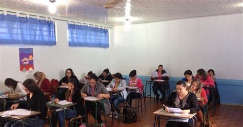 Polo Uab Palmital Pr Acad Micos De Pedagogia Uepg Em Dia De Prova