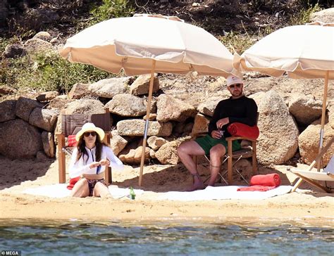 Jessica Biel Displays Her Toned Figure In A Thong Bikini With Husband Justin Timberlake In
