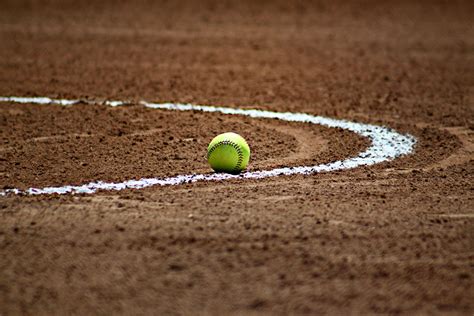 Softball Wallpapers Hd Pixelstalknet