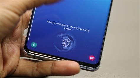 Samsung признала наличие проблемы в сканере отпечатков пальцев Galaxy ...