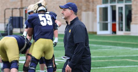 Why It S A New Era For The Notre Dame Offensive Line Led By Joe Rudolph