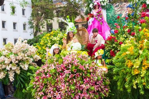 Conheça A Tradicional Festa Da Flor Na Ilha Da Madeira Qual Viagem