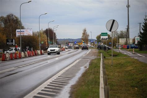 Nowy Etap Przebudowy Ul Szczeci Skiej W Koszalinie Ruch Wahad Owy A